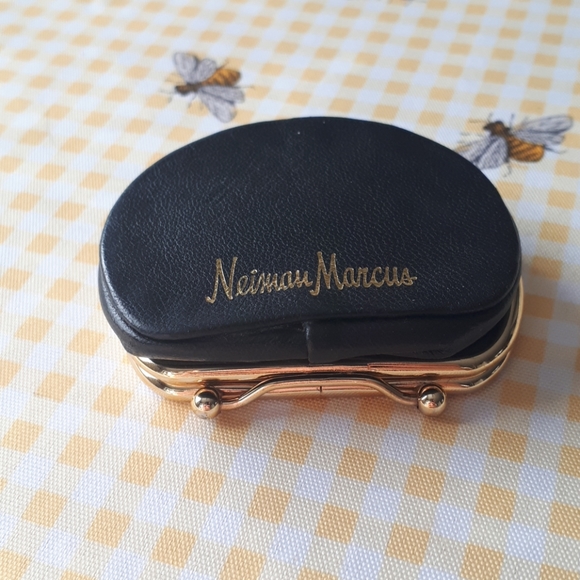 Vintage Neiman Marcus Collapsing Coin Purse - Picture 3 of 8